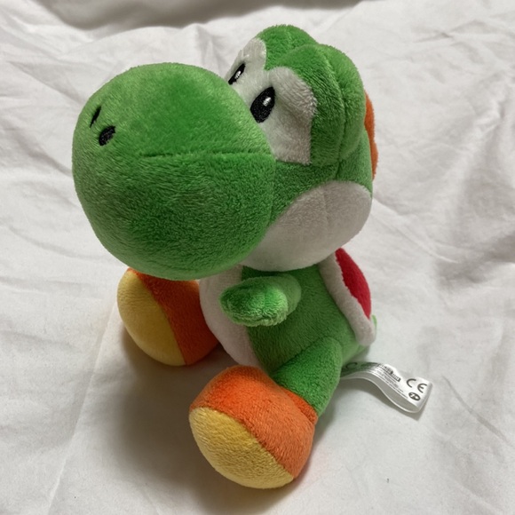 Kid’s Collectable Yoshi and Toad Super Mario Bros Wii Character Plushies. - Picture 9 of 13